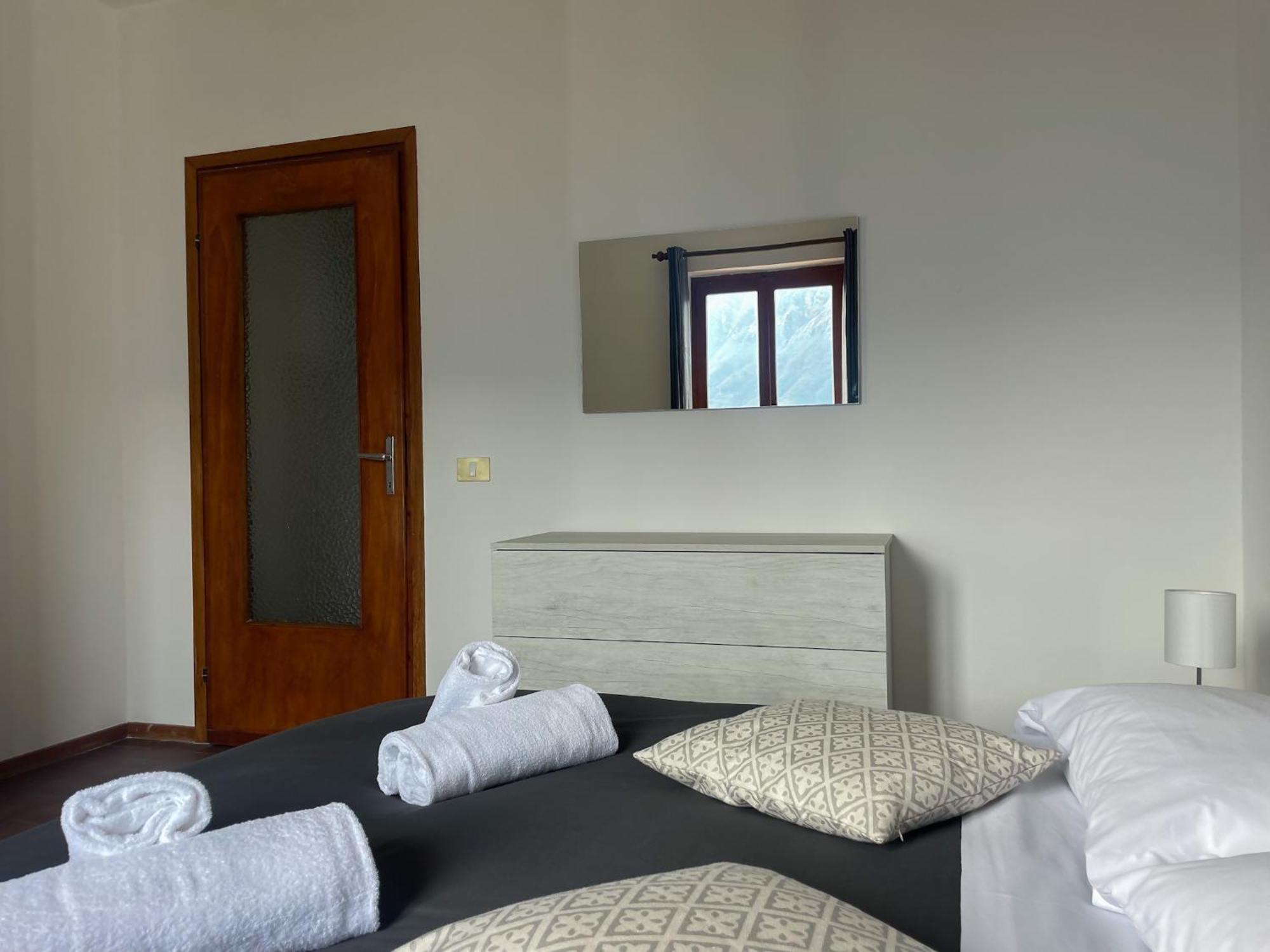 Appartamento Tivano Balcone Con Vista Lago Bellagio Eksteriør billede